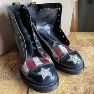 Doc Martens Con-gress Boots